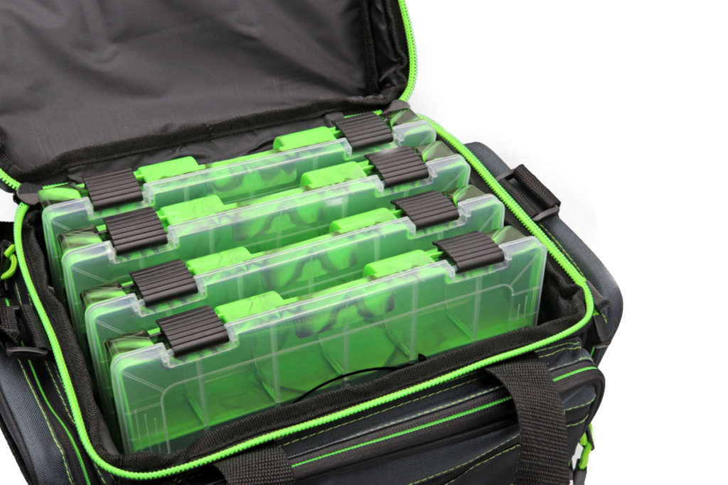 3600番クラスのタックル ボックスを5個収納可能（4個は標準で付属）、大容量が自慢のタックル バッグ。