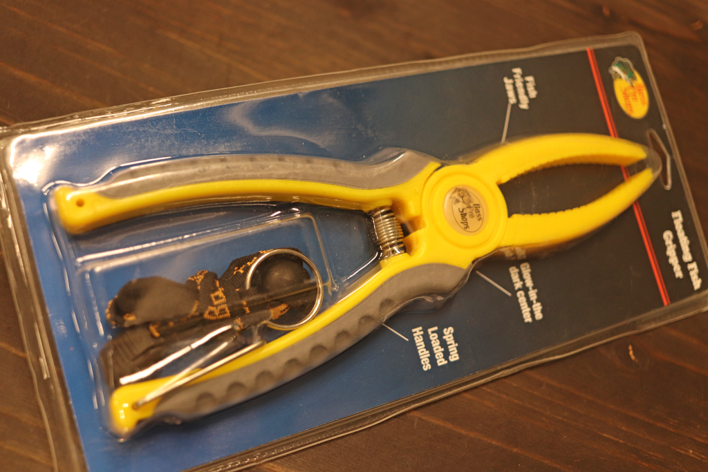 ■「フィッシュ グリップ プライヤー / Fish Gripper Plier」