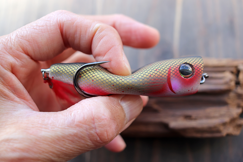 ソフトなマテリアルによりフッキングも抜群です。