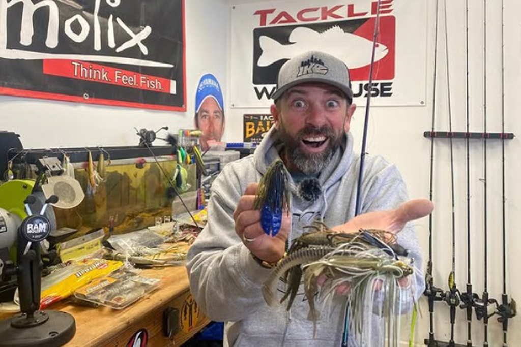 巨大なシルエットが特徴、マイク アイコネリ監修のビッグ ラバージグ。