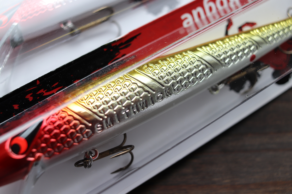 また、独自のウェイト システムは飛距離が伸び・・・、キャスト時のアキュラシーが増す優れもの。