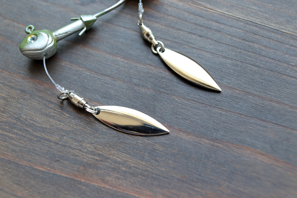 高輝度のウィロー ブレードに、高回転のステンレス スチール製「ツアー グレード スイベル」搭載。