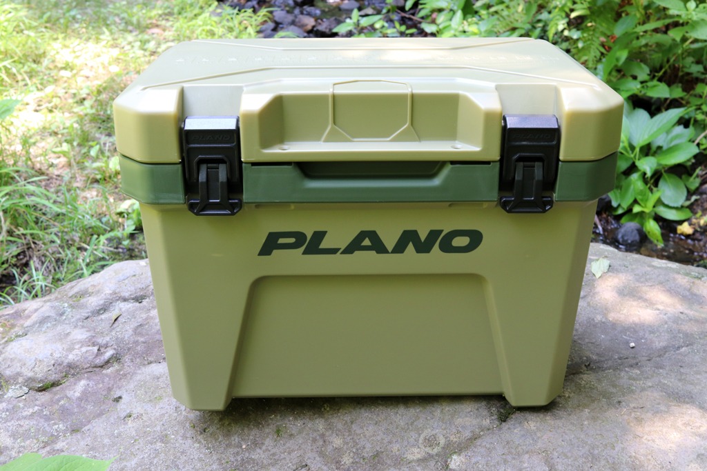 「プラノ / Plano」の『フロスト クーラー / Frost Cooler 13L』