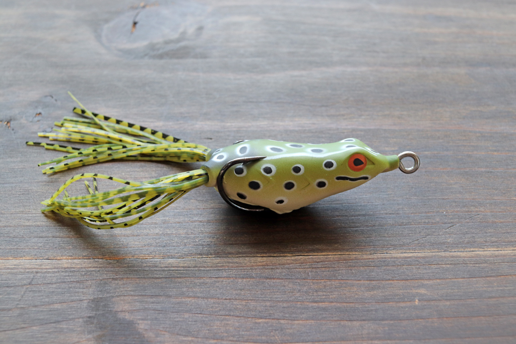 ただ、そのサイズに惑わされてはいけません、繊細なプレゼンテーションを好むビッグ バスを狙う為に設計されたコンパクトなフロッグです。