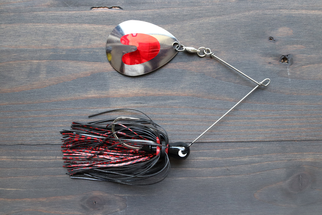 大型コロラド ブレードを搭載・・・、シングル コロラドのスピナーベイト。