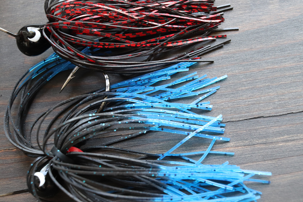 フックにはラトルを取り付ける為のホルダー付属。