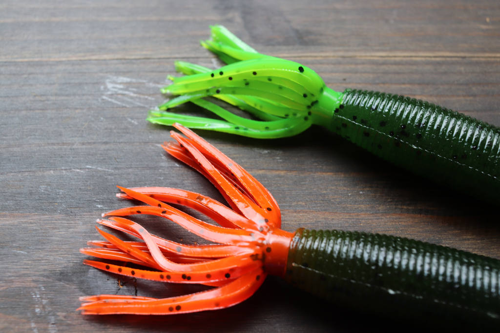 ノーシンカーだけでなく、テキサス リグでの使用もおススメ。