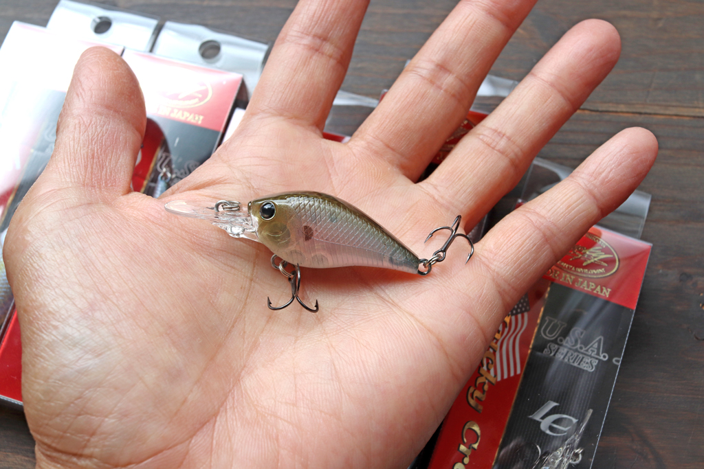 サイズ38mm、ウィエイト3.8gの「タイニー クランク」。