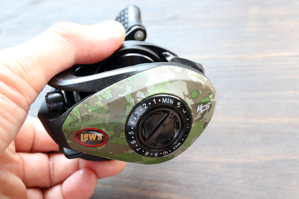 調節のしやすい「MCS」マグネット ブレーキ システム採用。