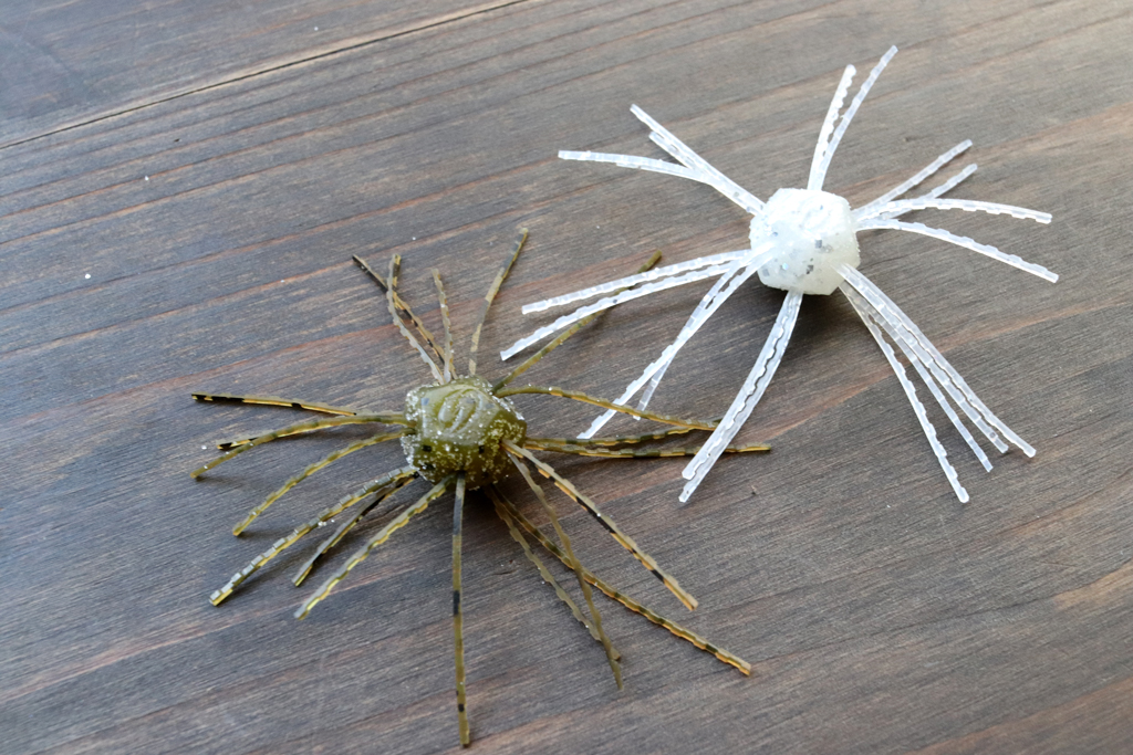 様々なリグでの使用が可能ですが、オススメはドロップ ショットやノー シンカーでの超リアルなプレゼンテーション。