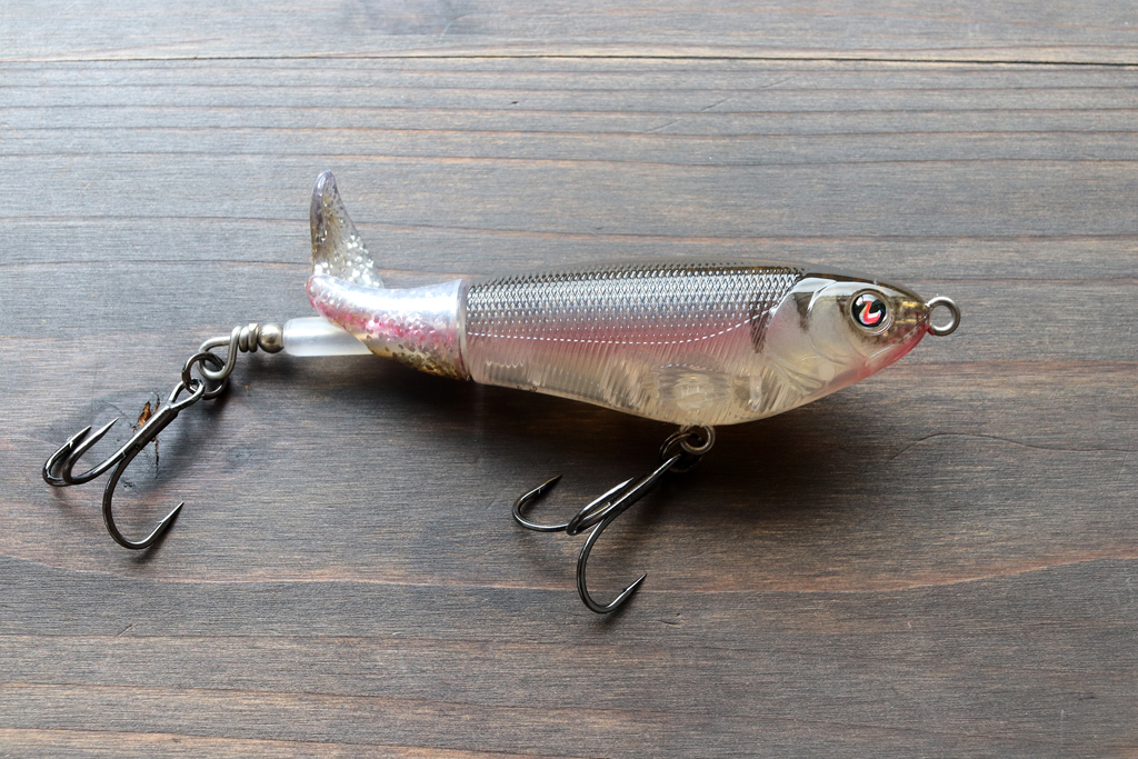 滑らかに回転するソフト素材のシングルプロップが最大の特徴。