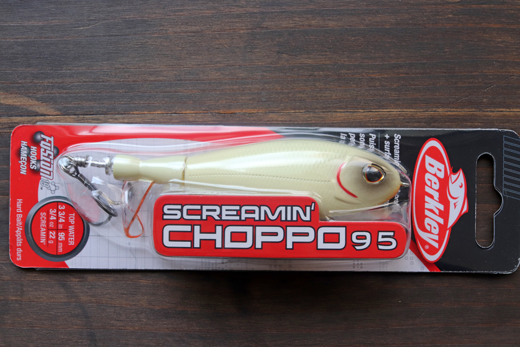 バークレーのトップウォーター プロッパー「チョッポ」の進化型。