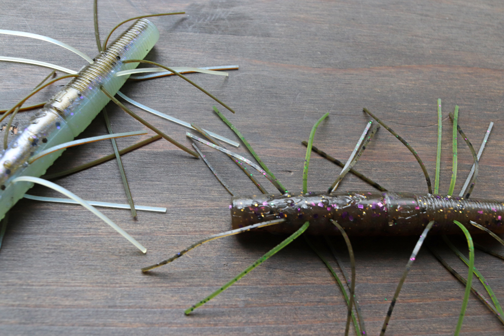 甲殻類や昆虫、プランクトンなど模した、リアルで艶めかしいアクションを実現。