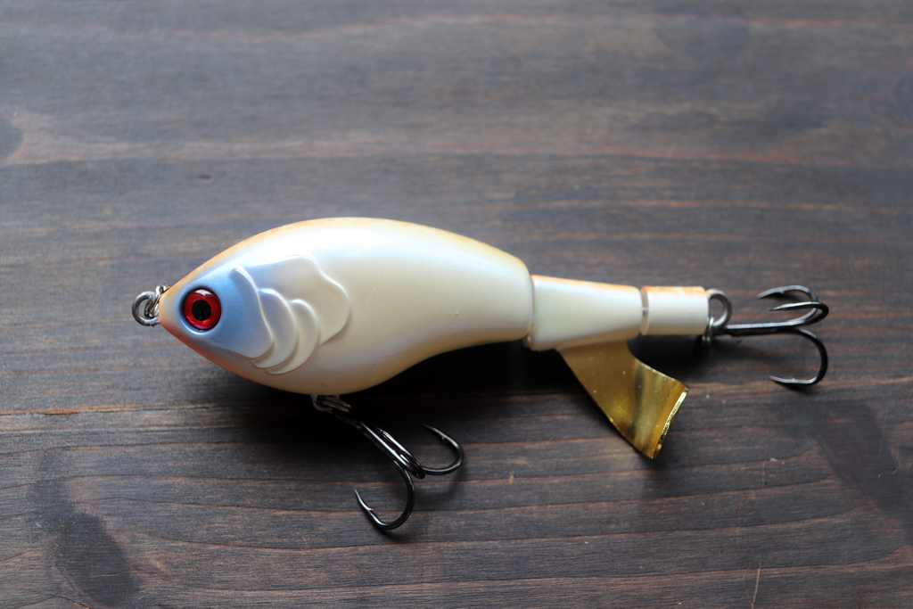 ストライク キングの「プロッパー スタイル」のトップウォーター。