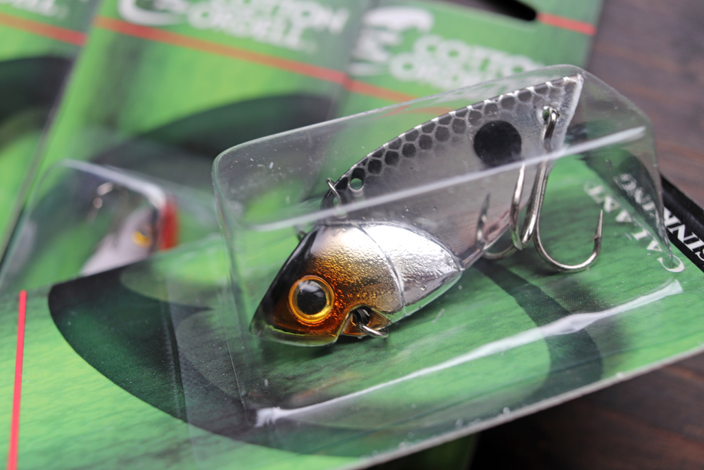 アメリカ「鉄板系」ルアーの・・・まさに「鉄板」。