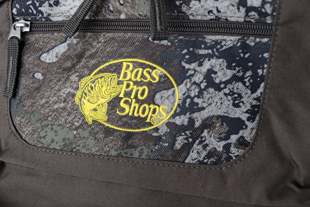 フロントに大きくBPSのロゴが入っている、収納力抜群のタックル バッグ。