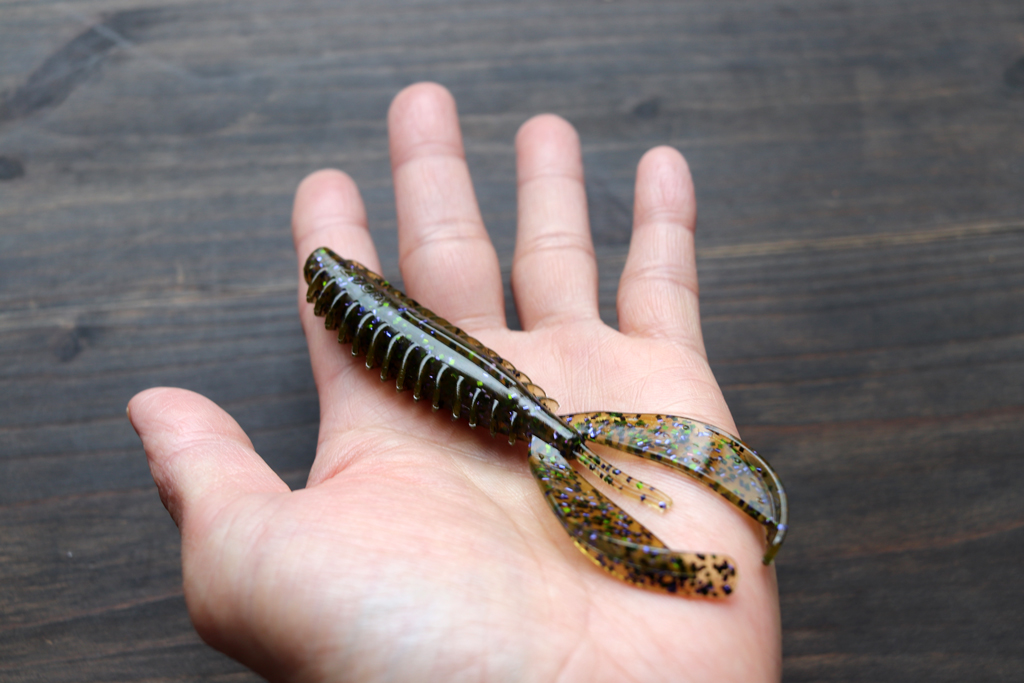 ズームのZ-クローに、既存のオリジナル(4.25インチ)とジュニア(3.5インチ)の間を埋める・・・、「ミッドサイズ(4インチ)」モデルが登場。