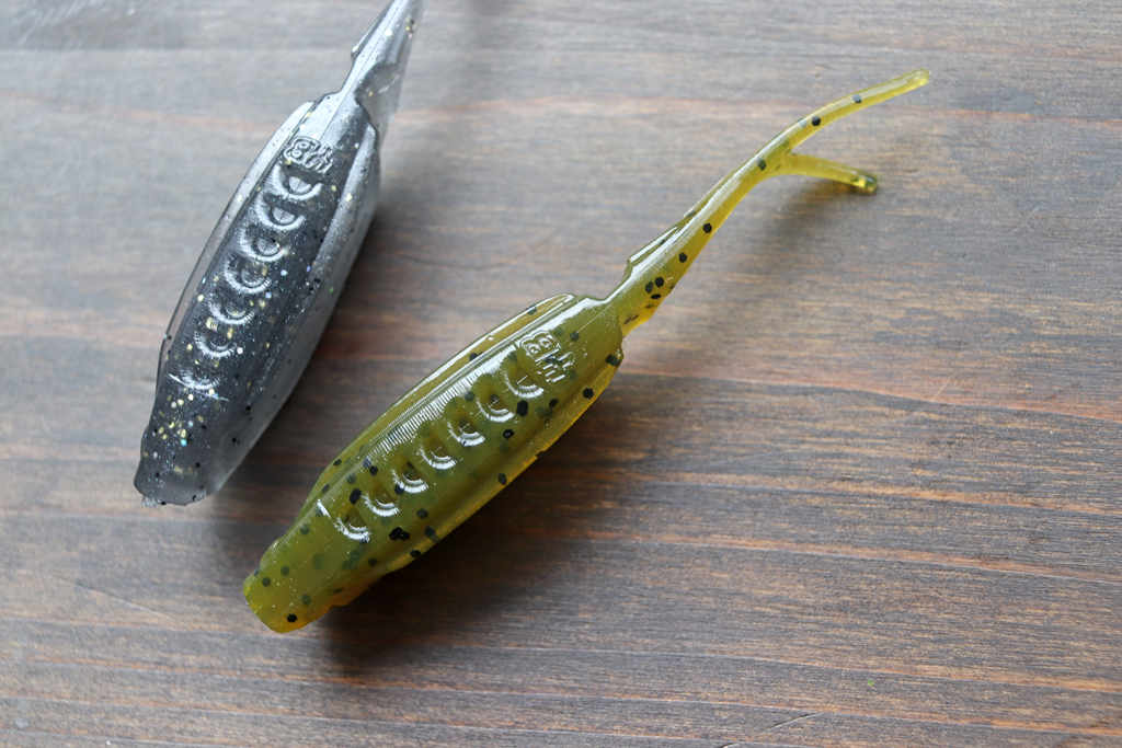 ヒンジ テール部とラミネート加工されたトップ セクションとボトム セクションはそれぞれ独立したウェイトが配分されており、理想的なロール速度を実現。