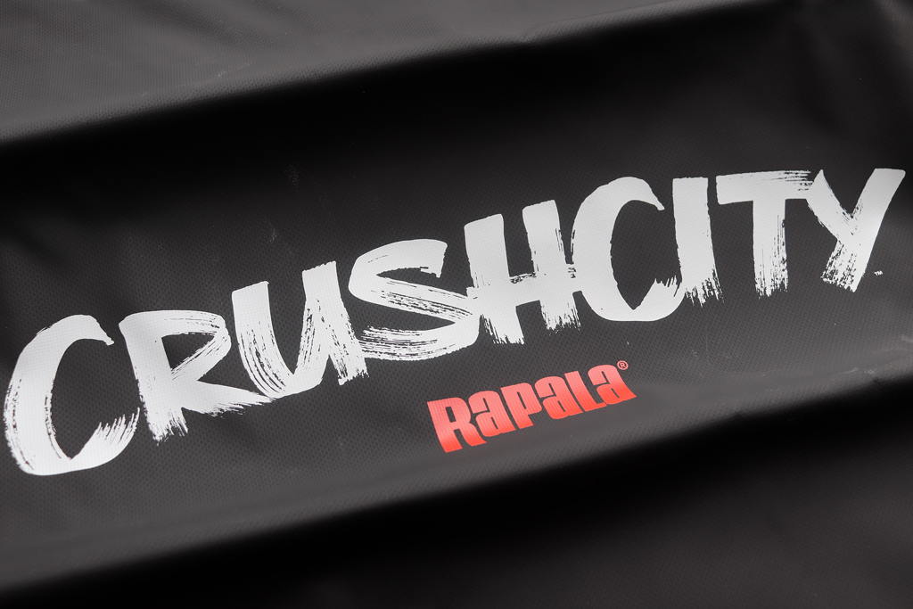 ラパラのソフトベイト ブランド『クラッシュシティ / CrushCity』のロゴがクール。