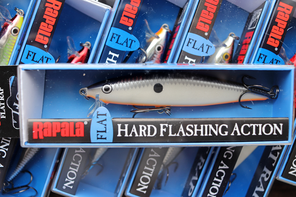 バルサ ボディでスロー フローティング仕様。